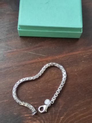 Pulsera chapada en oro blanco