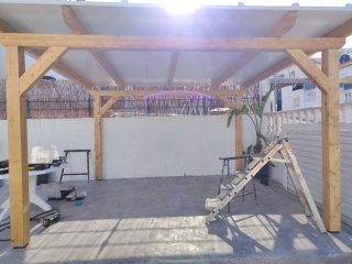 Pérgola de madera 4,5x4m