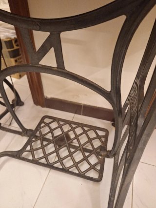 Máquina de coser antigua