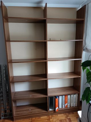 Estantería de madera desmontable