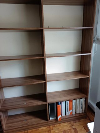 Estantería de madera desmontable