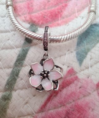Charm Colgante Flor de Cerezo Rosa