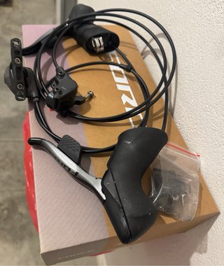 Manetas y pinzas Sram Force D2 AXS