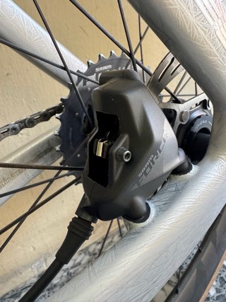 Manetas y pinzas Sram Force D2 AXS
