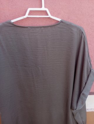 Blusa verde oliva talla única