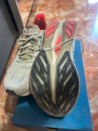 Zapatillas Brooks Hyperion Max 2 talla 43