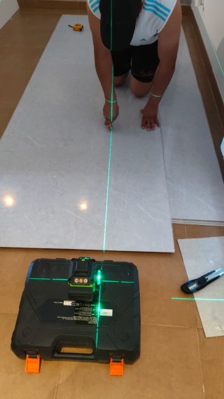 Instalación tarimas, puertas y paneles