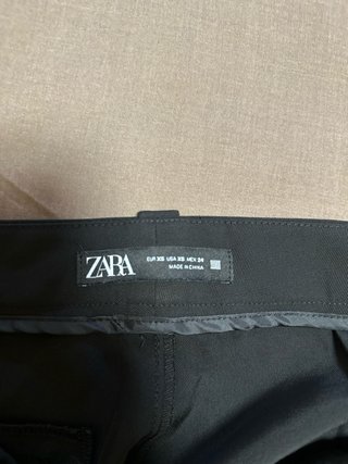 Pantalón de vestir Zara negro