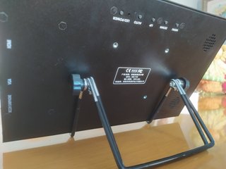 Monitor sobremesa 12" HDMI