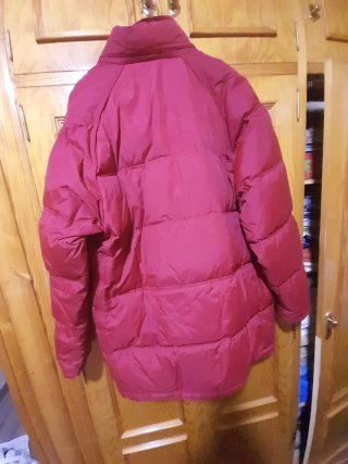 Cazadora Adidas Roja