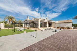 Chalet en venta en La Algoda - Matola - El Pla en Elche
