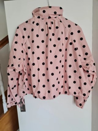 Chaqueta Zara Lunares Rosa y Negra