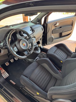 Abarth 595 Competizione
