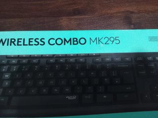 Teclado Logitech Negro/Gris
