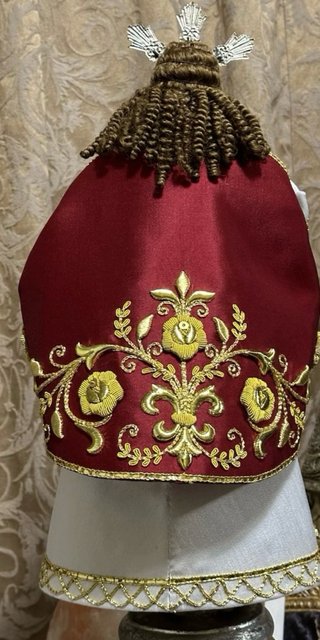 Cristo de vestir tunica bordada oro