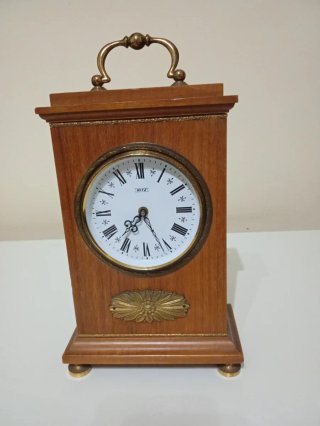 Lotto 2 orologi da tavolo