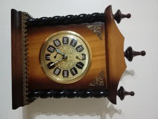 Lotto 2 orologi da tavolo