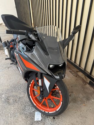 KTM RC 125cc 2020 Negra y Naranja