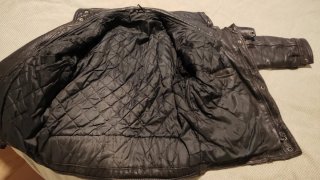 Cazadora de cuero para moto