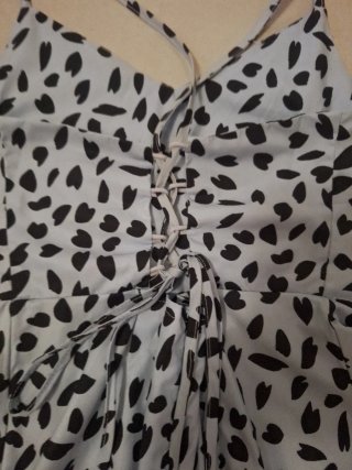 Vestido estampado negro y azul