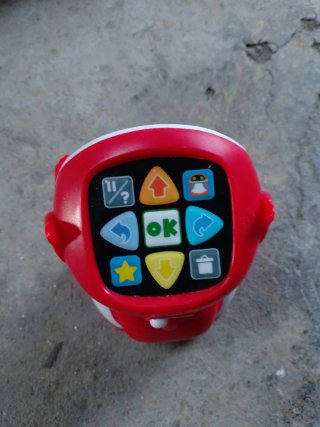 Juguete robot infantil