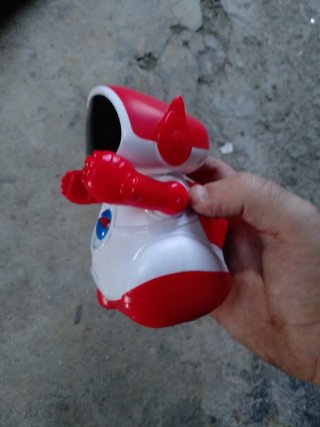 Juguete robot infantil