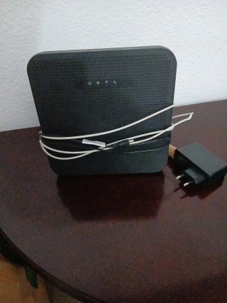 Router de Internet Negro