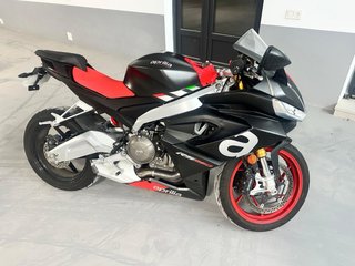 Aprilia RS 660 2021 Negra/Roja 15735Km