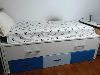 Cama doble con cajones incluye dos colchones