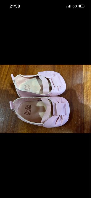 Zapatos de bebé niña Zara