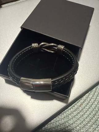 Pulsera de cuero trenzado para hombre