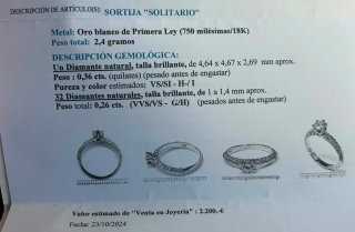 Anillo Oro Blanco y Diamantes