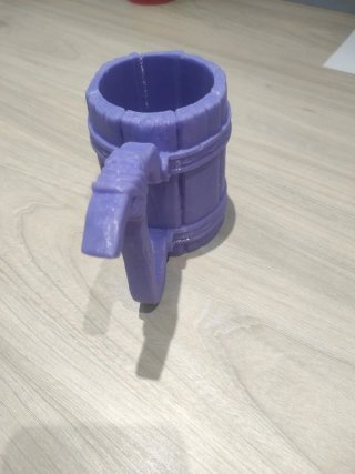 Taza estilo barril morada para l'ATA de refresco.