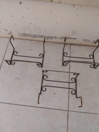 Soportes y macetas balcón 40cm