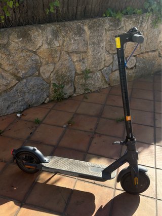 Patinete Eléctrico Xiaomi SCOTTER 3