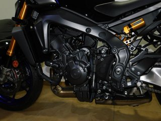 Yamaha MT-09 SP 2025 Negra/Plata