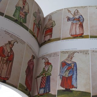 Libros Vascos y trajes, 2 tomos, 1976