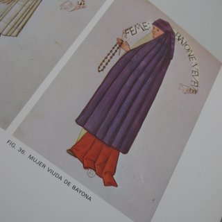 Libros Vascos y trajes, 2 tomos, 1976