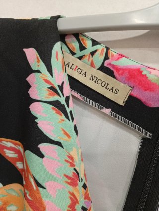 Vestido fiesta estampado floral Emma Nicolas Talla