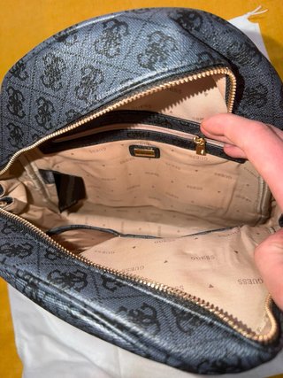 Bolso negro estampado