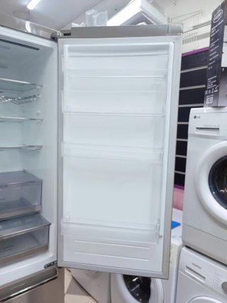 Frigorífico 'LG' combi no frost