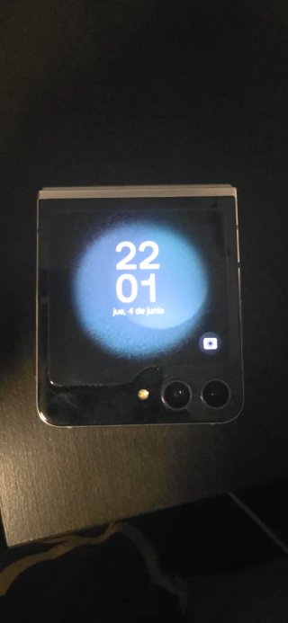 Samsung Z Flip 5