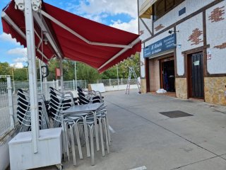 Toldo terraza bar 6m con ruedas