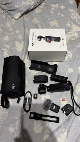 DJI Osmo Pocket 3 Creator Combo