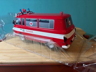 Barkas B 1000 Bomberos 1/18