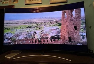 ¡Cine en Casa! Samsung QLED Curva 75" 4K