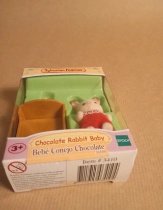 Sylvanian Families Conejo Chocolate Bebé