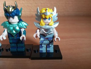 592C. Lego Saint Seiya 5 Bronze Cloths + Athena