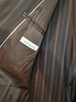 Traje Versace Rayas maron