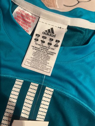 Conjunto Adidas Camiseta y Falda pantalón